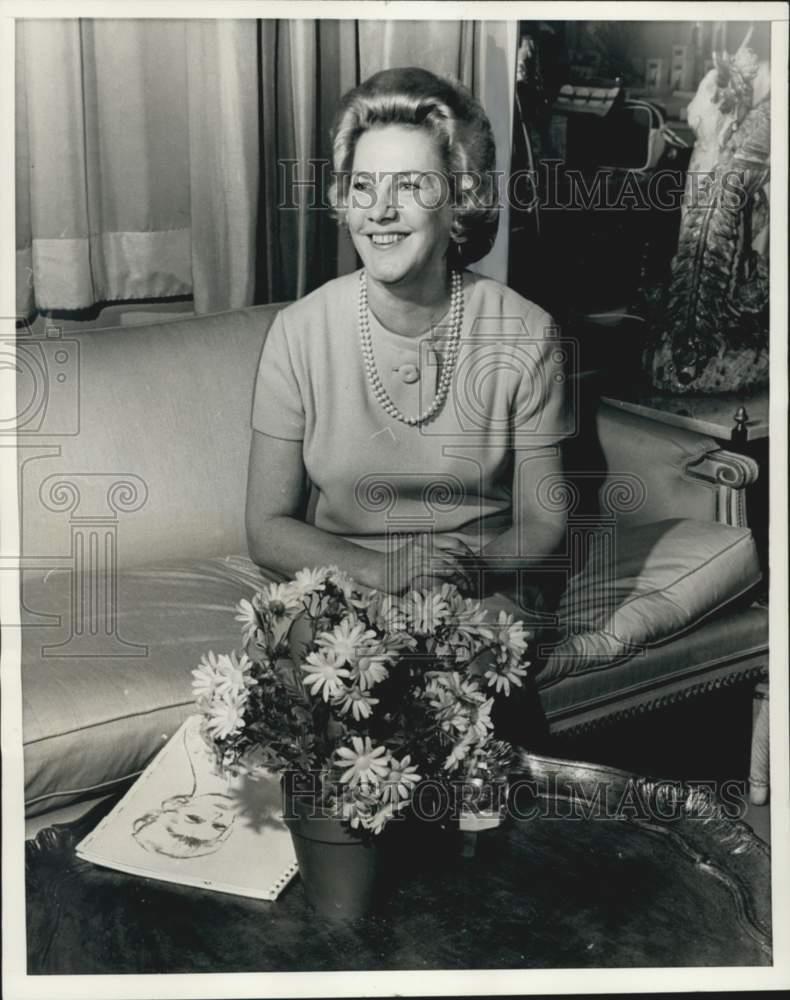 1969 Press Photo Gay Pauley, Women\'s Editor of United Press International