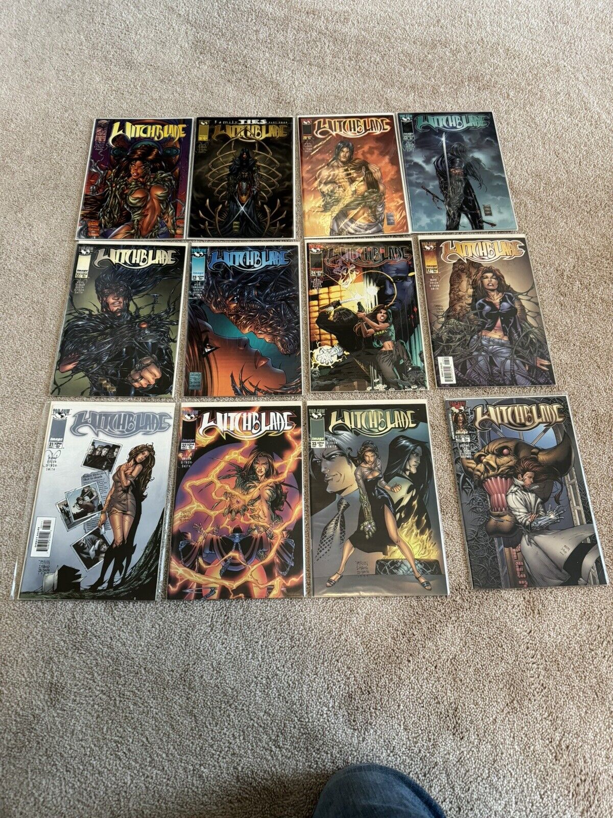 37 Witchblade Comic Book Lot. All Bagged and Boarded