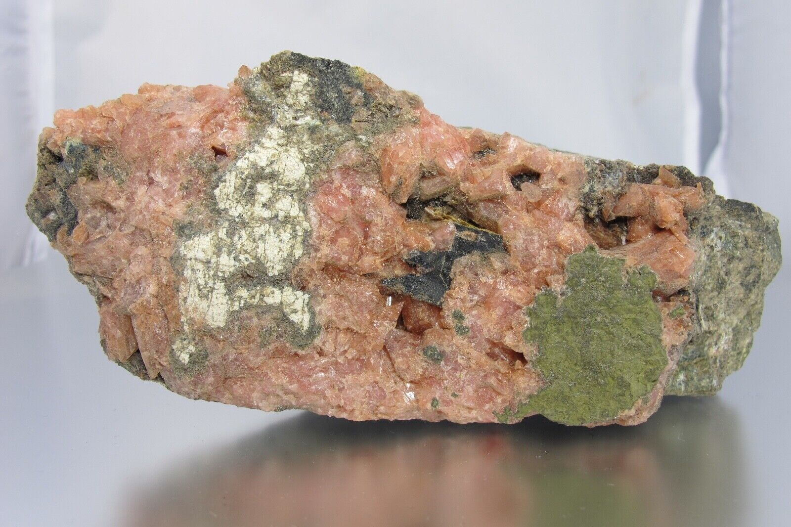 RARE large cabinet specimen hureaulite with vivianite Tip Top mine South Dakota