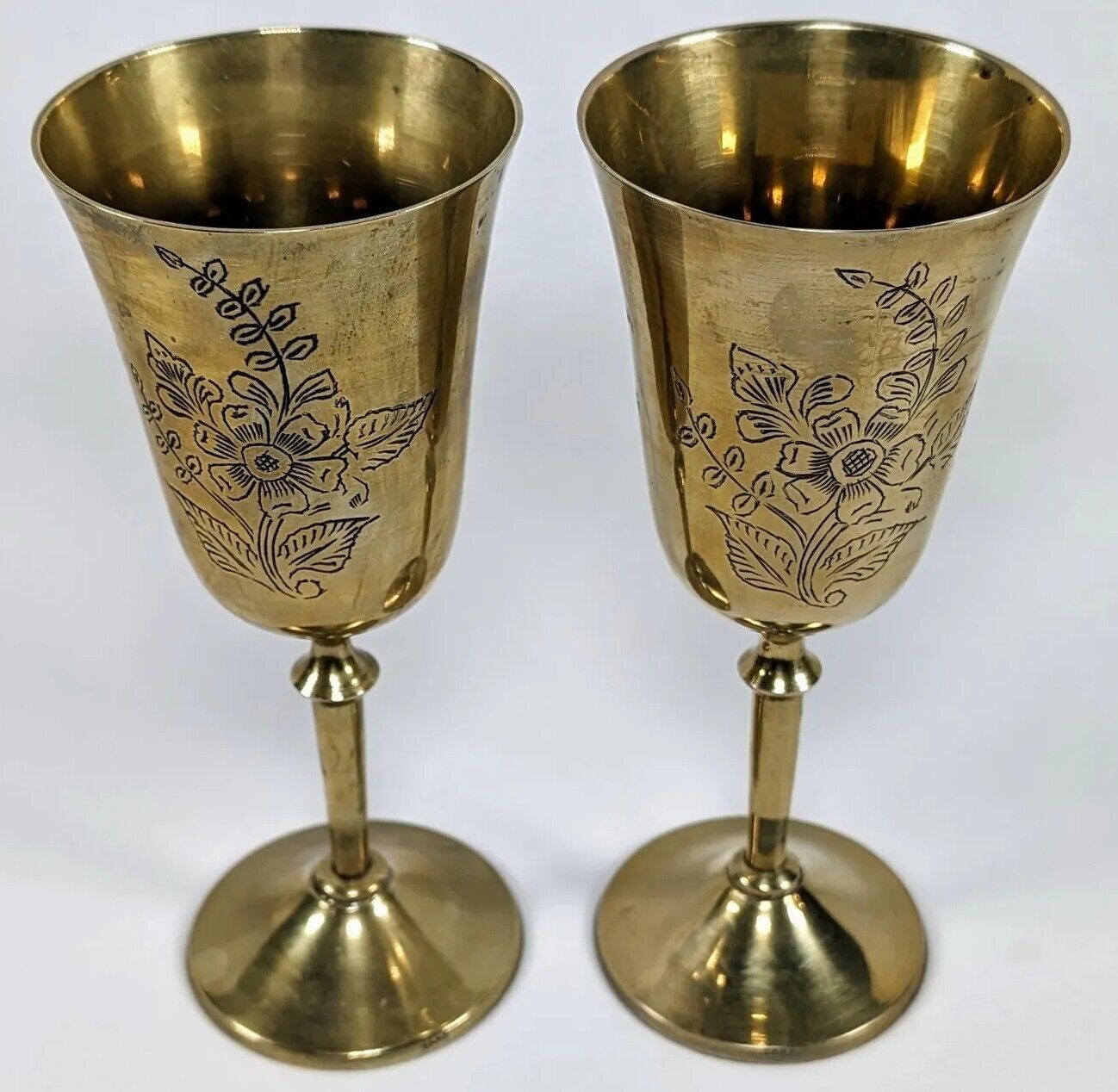 Beautiful Pair Of Vintage C.1970 Leonard EPNG Gold Plated Champagne Flutes 