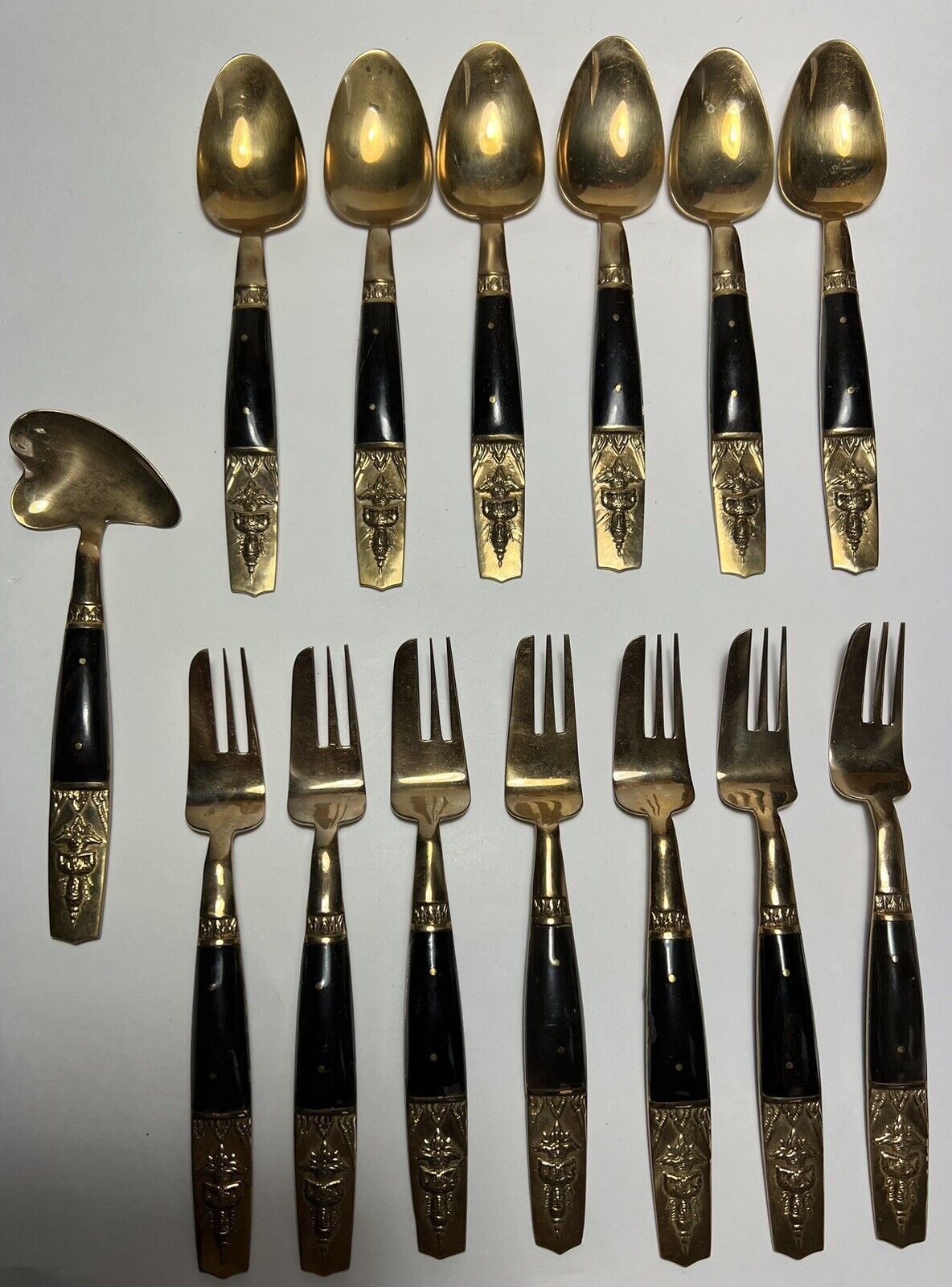 14 Pieces Siam Asian Pure Bronze Thailand Buddha Flatware Spoons & Forks