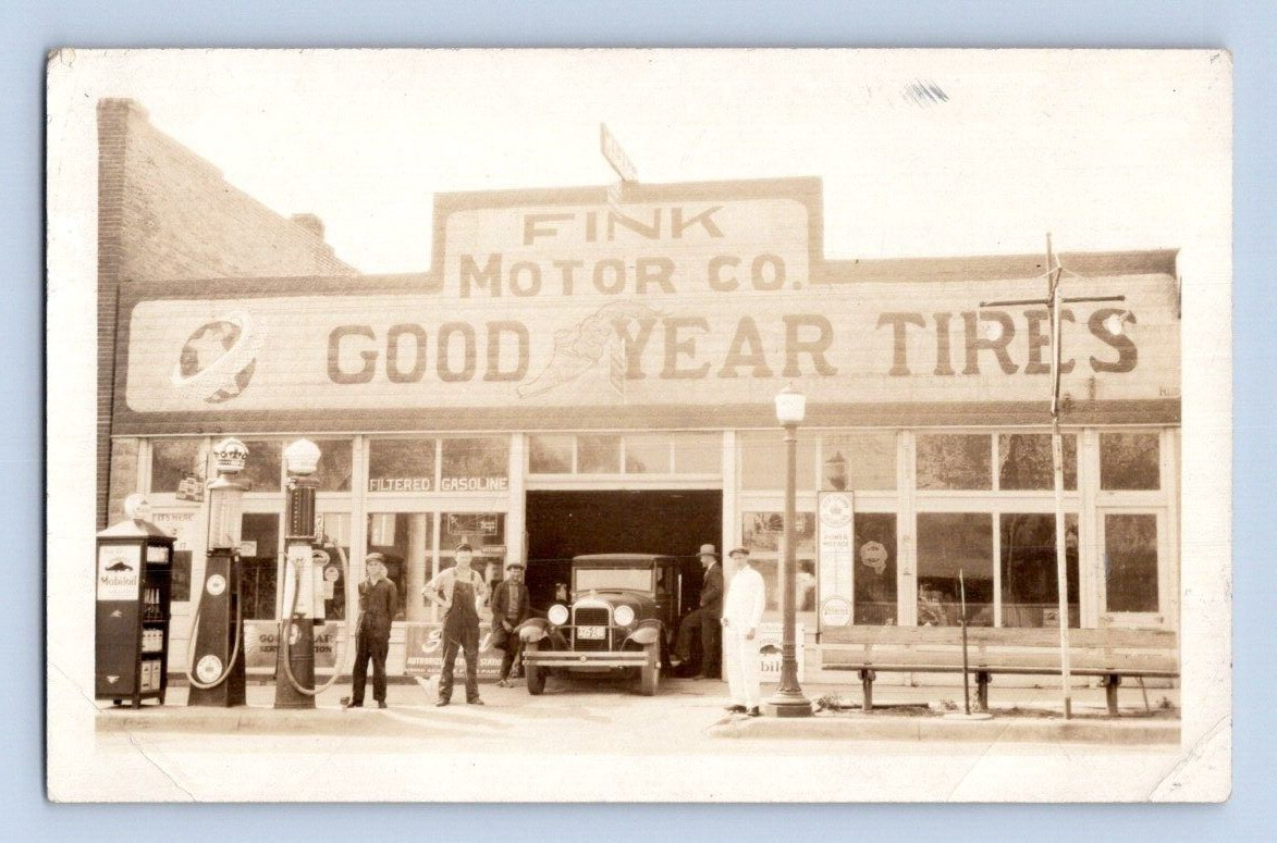 RPPC 1929, FINK MOTOR CO. GOODYEAR TIRES. VISIBLE GAS PUMPS. POSTCARD ST1
