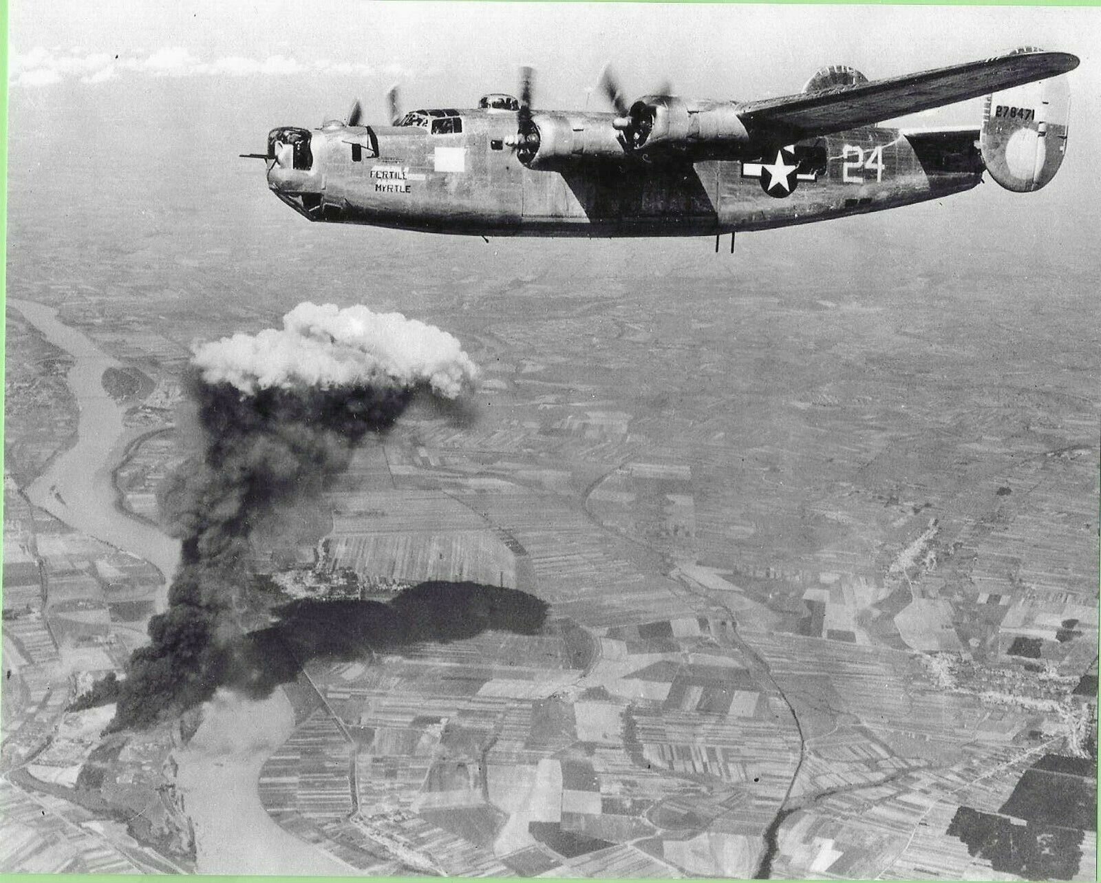 Fertile Myrtle USAAF Consolidated B-24 Liberator WWII WW2 5x7