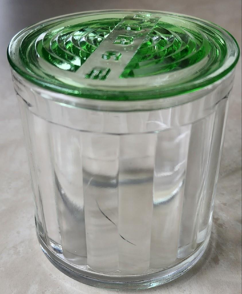 C. 1940'S VINTAGE NORGE COVERED REFRIGERATOR JAR GREEN LID RIBBED BODY AS IS