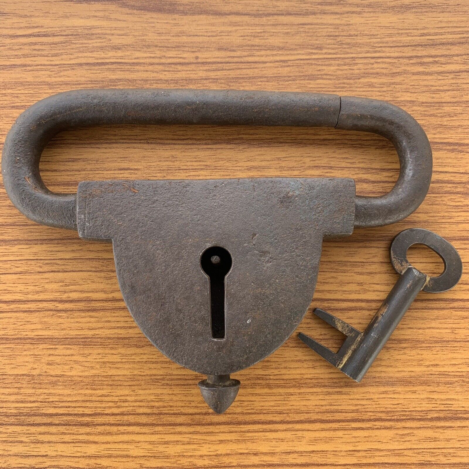 Early 18th C Iron padlock or lock with key BARBED SPRING, Old or antique.