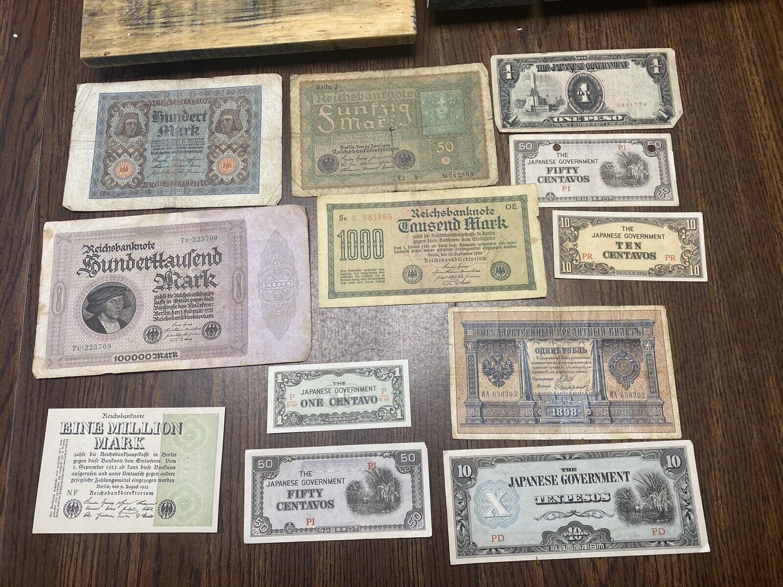 WW1 WW2 bills, notes. japanese, russian german. lot of 12. nice pieces history