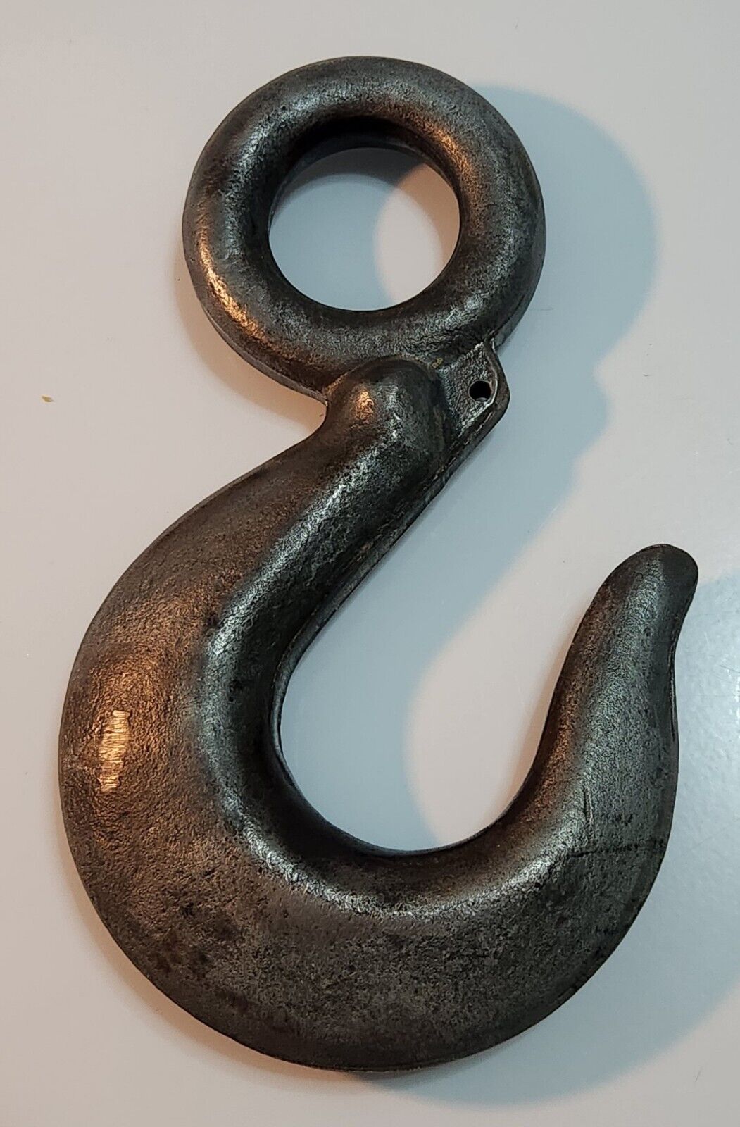 LARGE METAL HOOK / THREE (3) TON CAPACITY (SHIPS FREE WITHIN THE UNITED STATES)