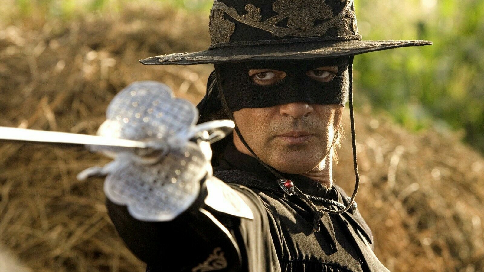 The Legend of Zorro Rapier Movie Replica Sword Cosplay Costume with Scabbard.