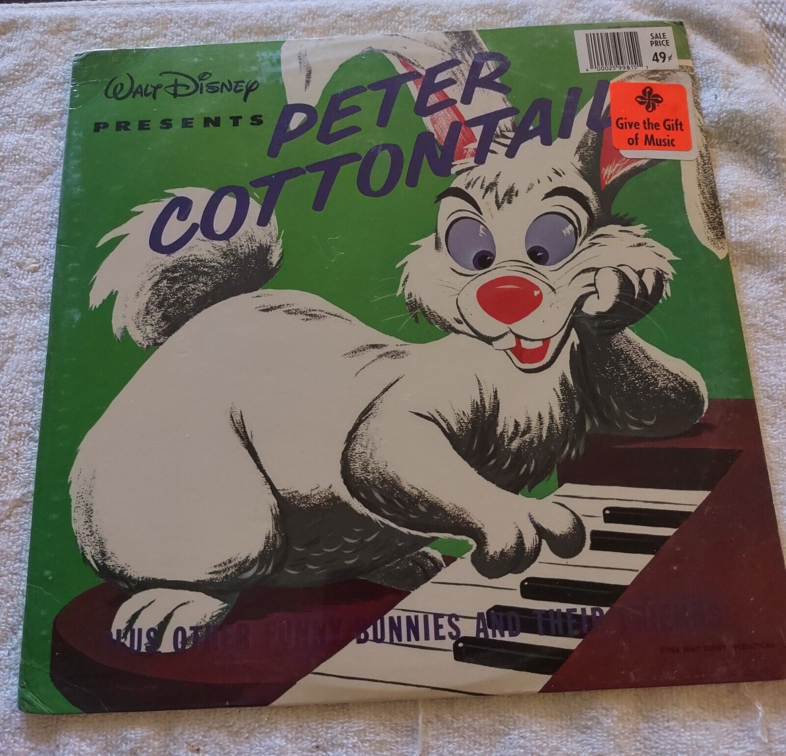 Disney Presents Peter Cottontail LP Vinyl - 1969 Disneyland Records DQ 1234 New