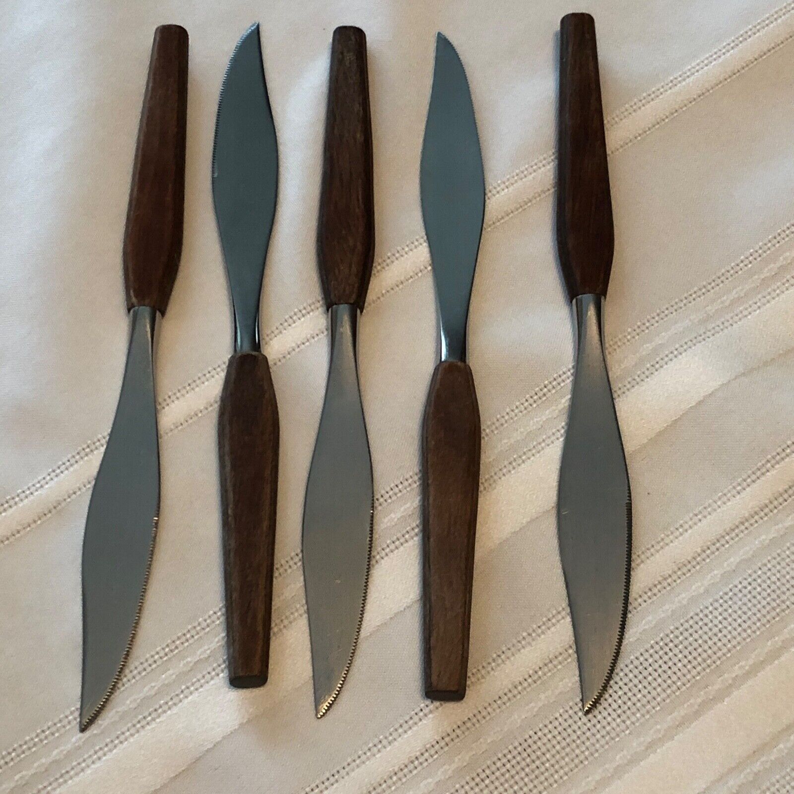 Set of 5 Vtg MCM Steak Knives Wood Handles