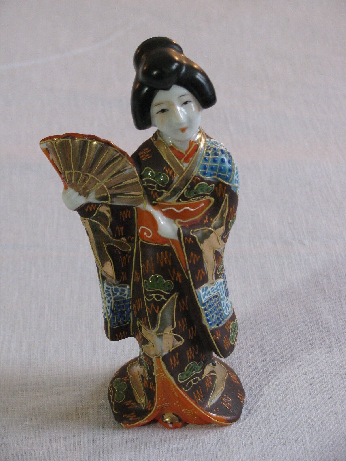 Vtg Hand Painted TT Made in Japan Geisha Girl w/Open Fan Figurine