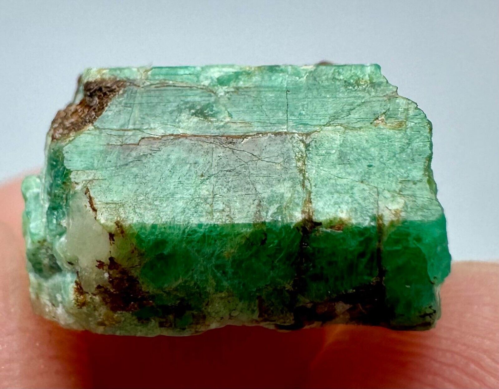 10 CT Top Quality Green Panjshir Emerald Crystal From Afghanistan