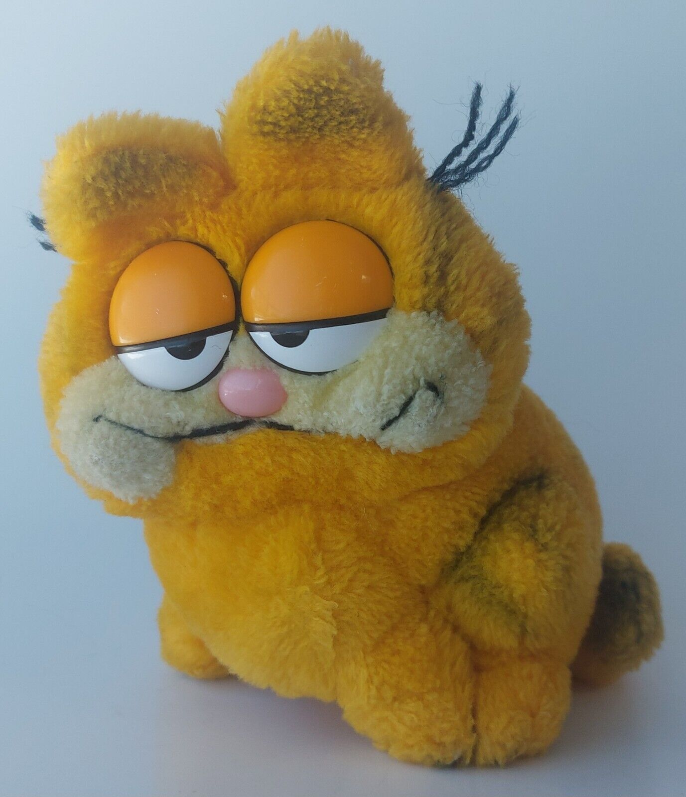 Dakin Garfield the Cat 7 Inch Small Sitting Plush 1981 Vintage Soft Toy