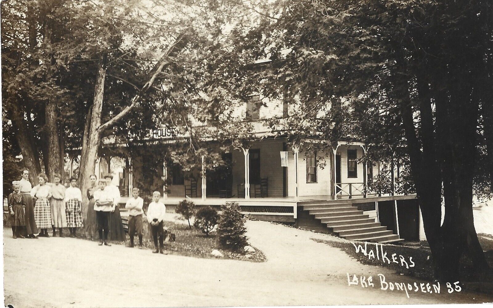 Staff of Walker\'s Hotel, Lake Bomoseen VT; nice 1910s RPPC