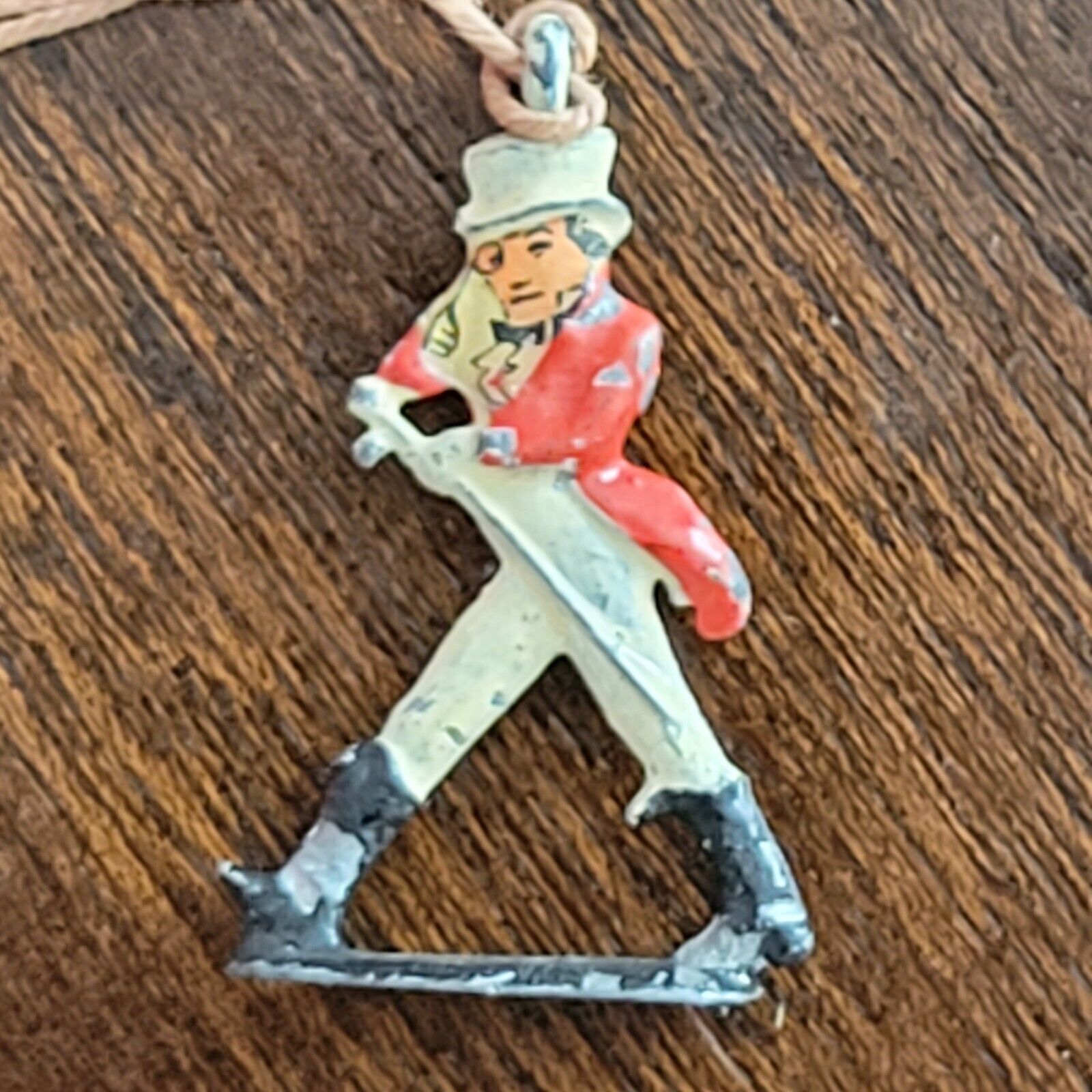 Vintage Johnnie Waker Red Label Scotch Metal Charm 1940\'s England Advertising