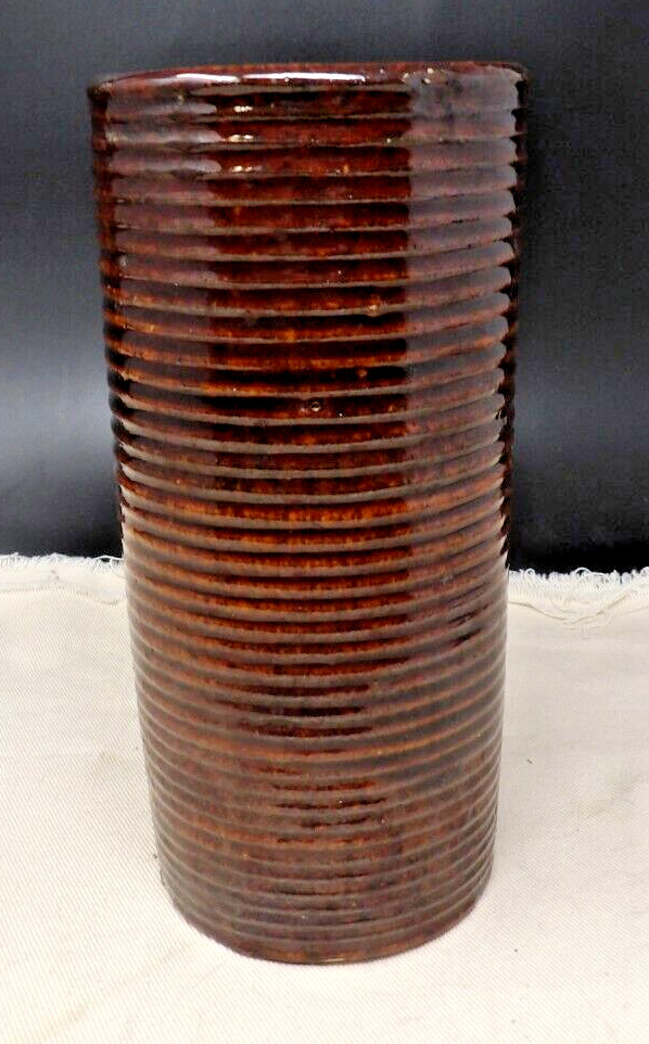 Vintage Round Ribbed Brown Glaze Pottery Vase 8 1/4\