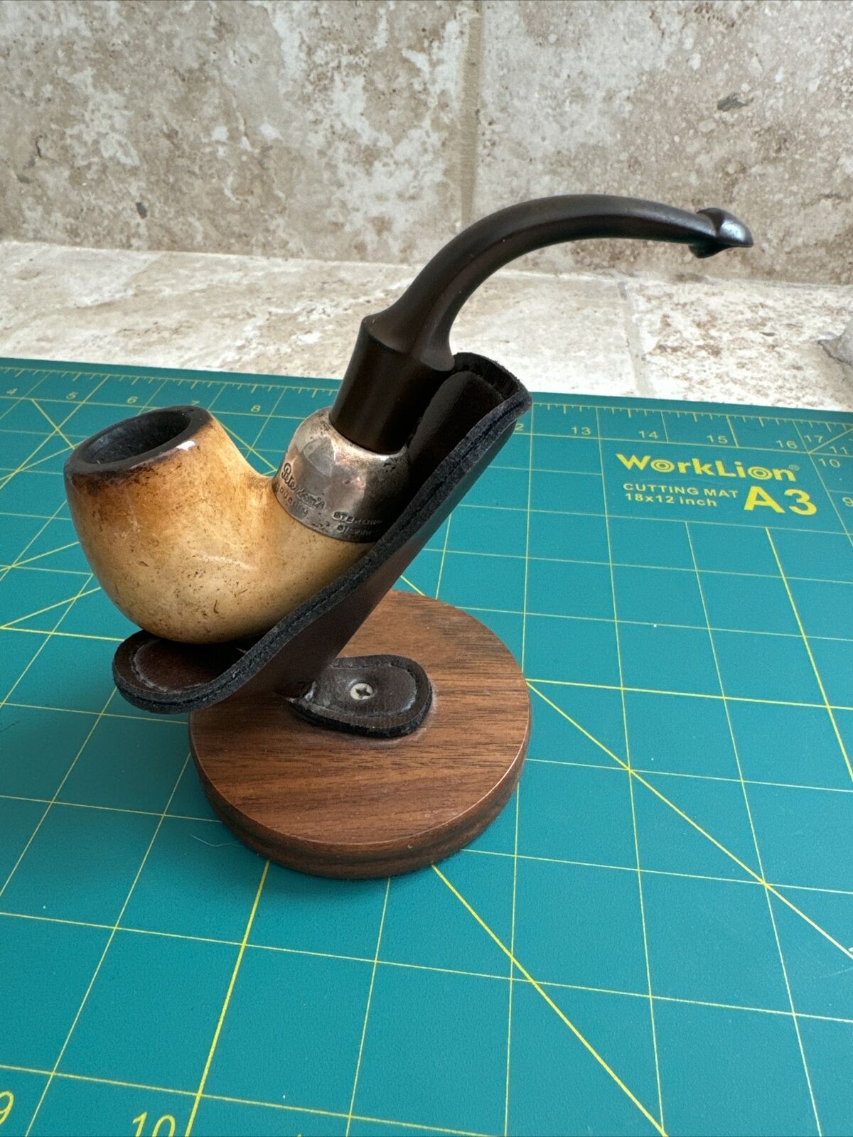 Peterson Meerschaum Tobacco Pipe Vintage Silver And Full Bend Great Condition
