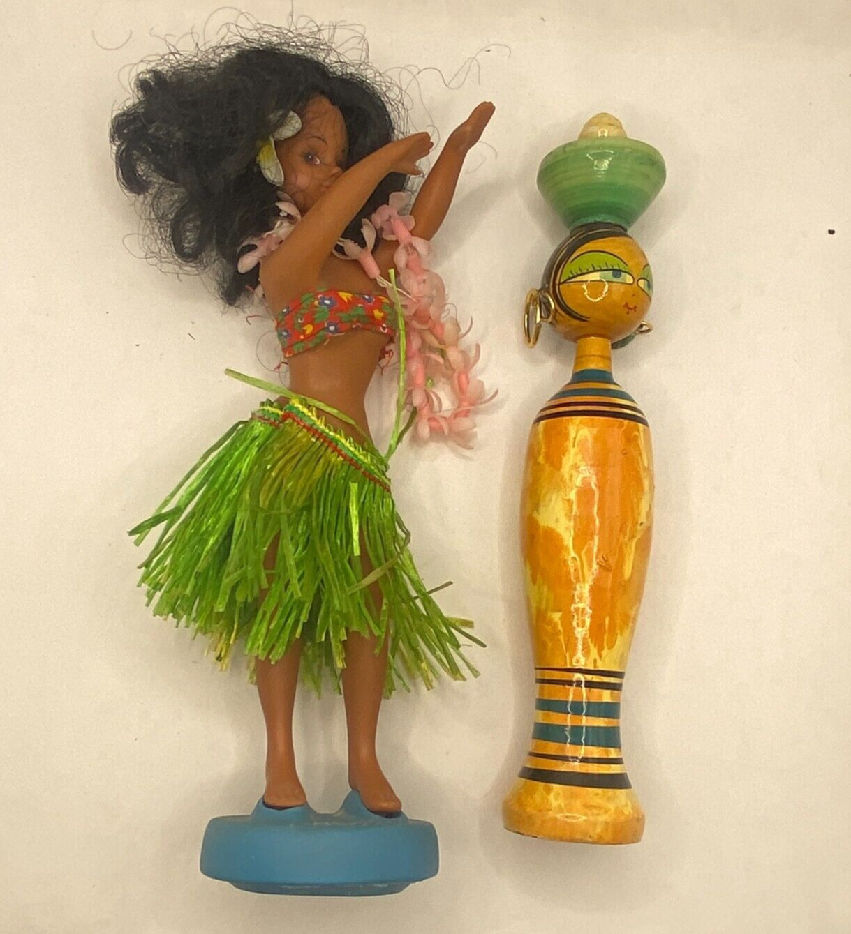 Vintage 1960’s Hawaiian Hula Girl Aloha&EGYPTIAN SPINDLE SPOOL DOLL Hand Carved
