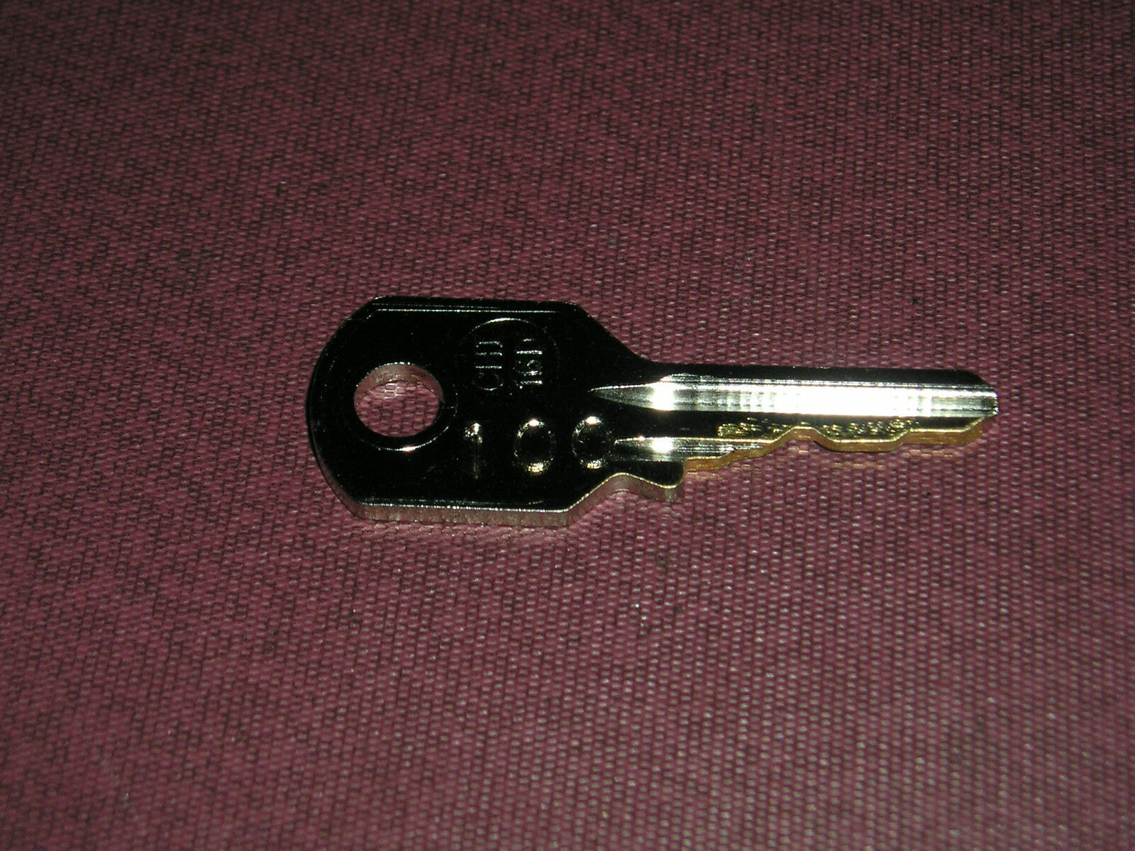 CHICAGO / STEELCASE S100 REPLACEMENT KEYS -  OFFICE FURNITURE, FILE CABINET LOCK