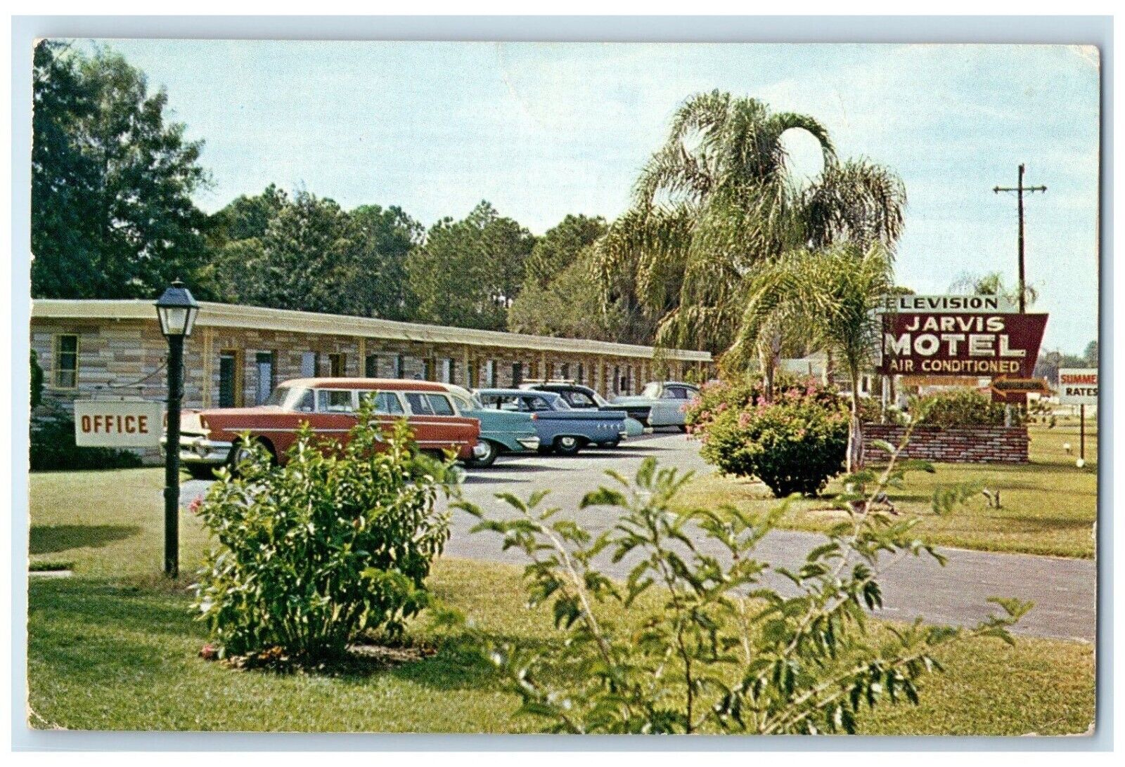 1960 Jarvis Motel Inland Lake Region Dora Exterior Tavares Florida FL Postcard