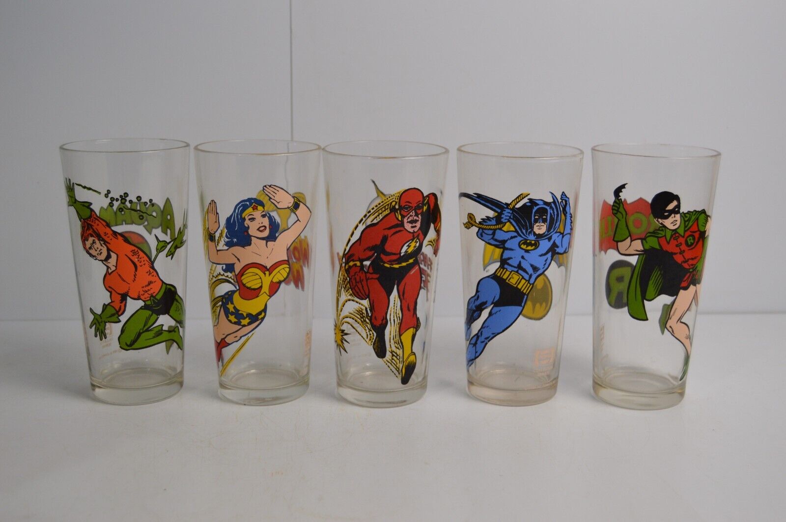 5 Vintage DC Comics Pepsi Glasses Flash Batman Robin Wonder Woman Aquaman 1970\'s