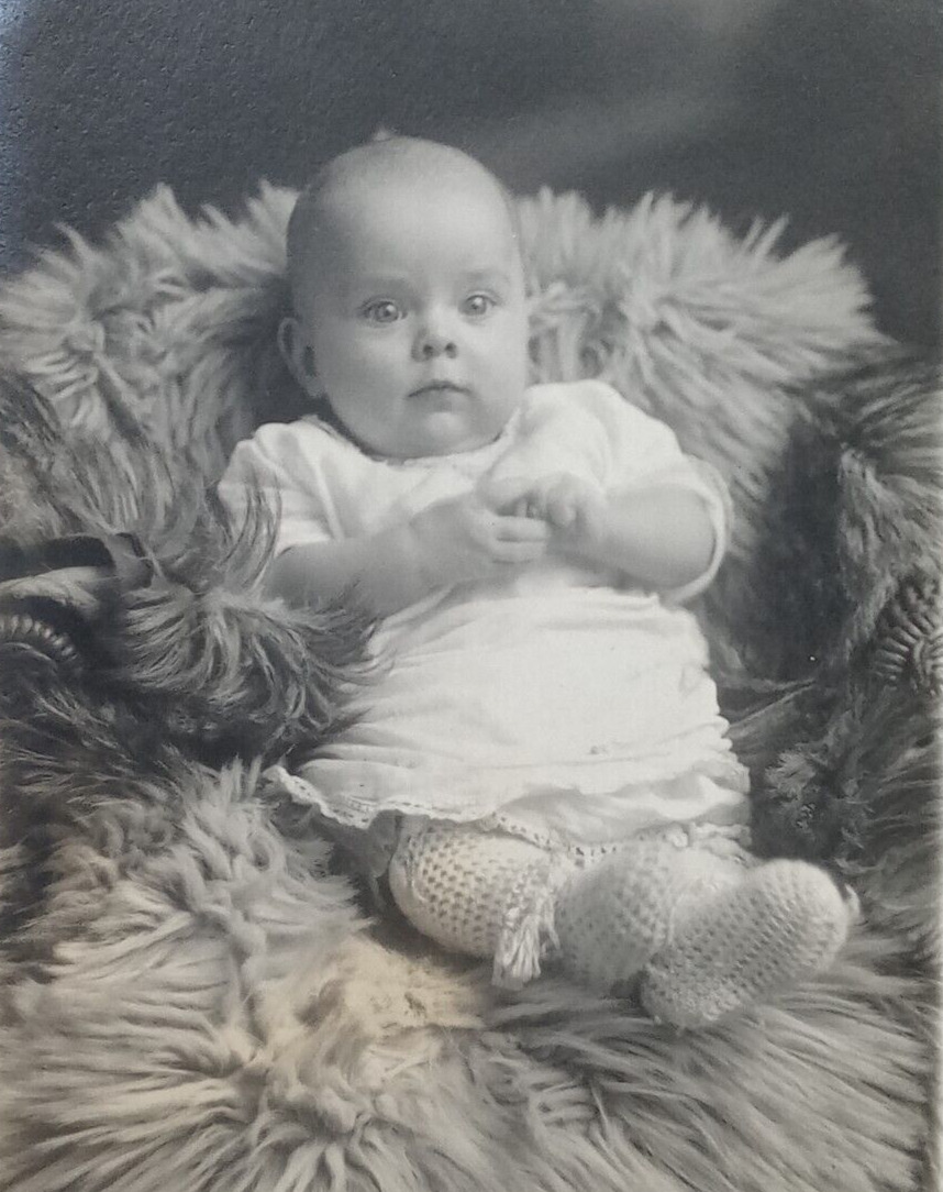 c.1930\'s Blue Eyes Baby Bonnie Knit Leggings Fur Studio Chair Antique RPPC