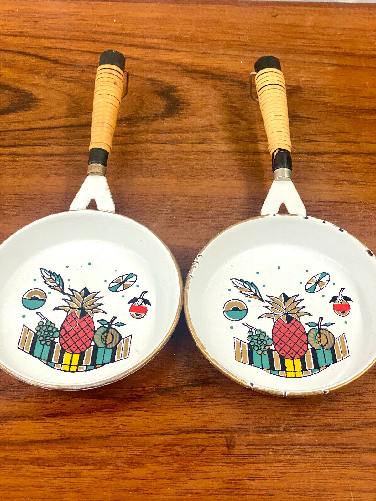 Two Small Vintage George Briard Ambrossia Pattern Wall Decorative Frying Pans