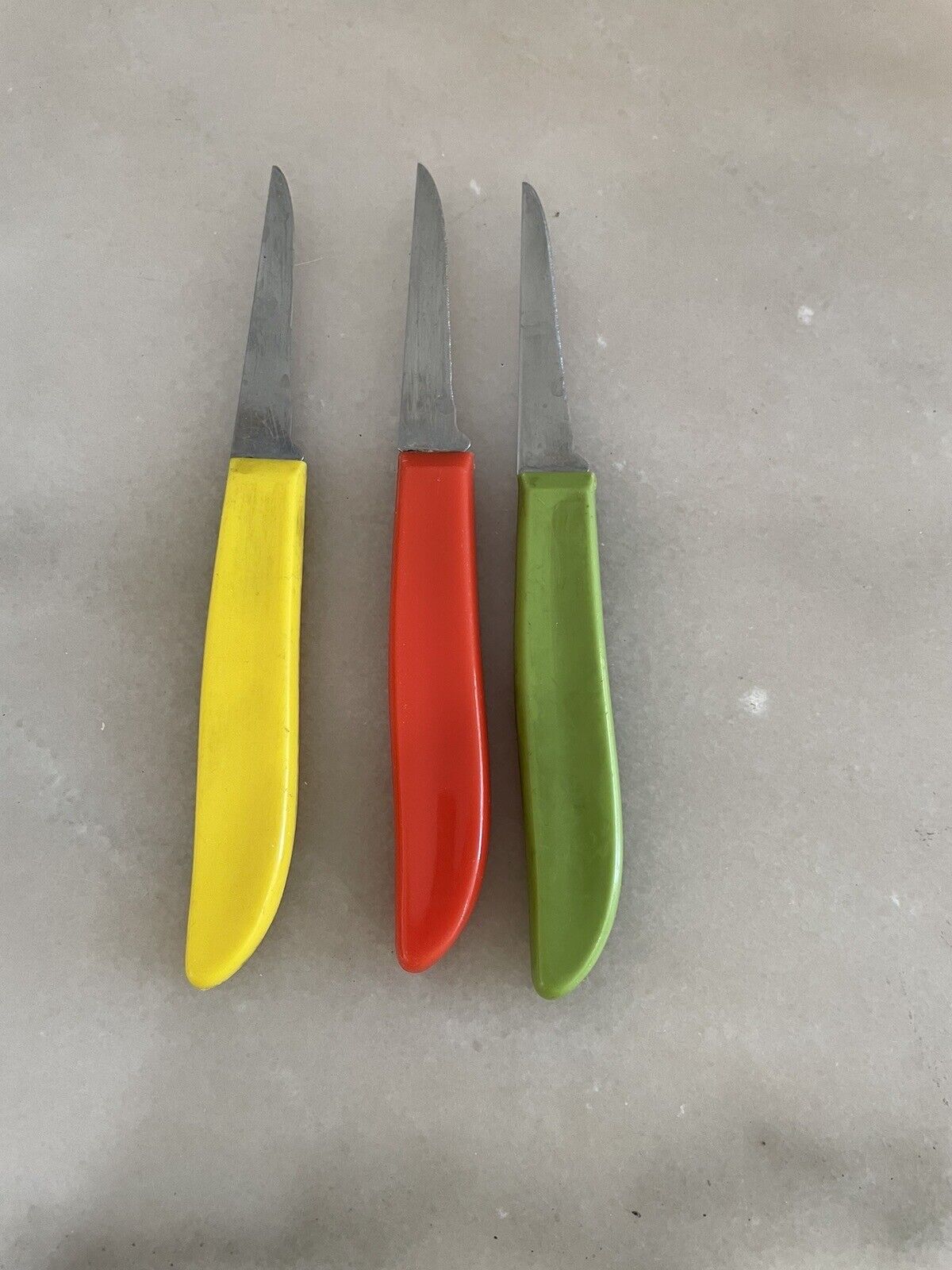Three Vintage Ekco Plastic Handle Silverware / Flatware - Paring Knives