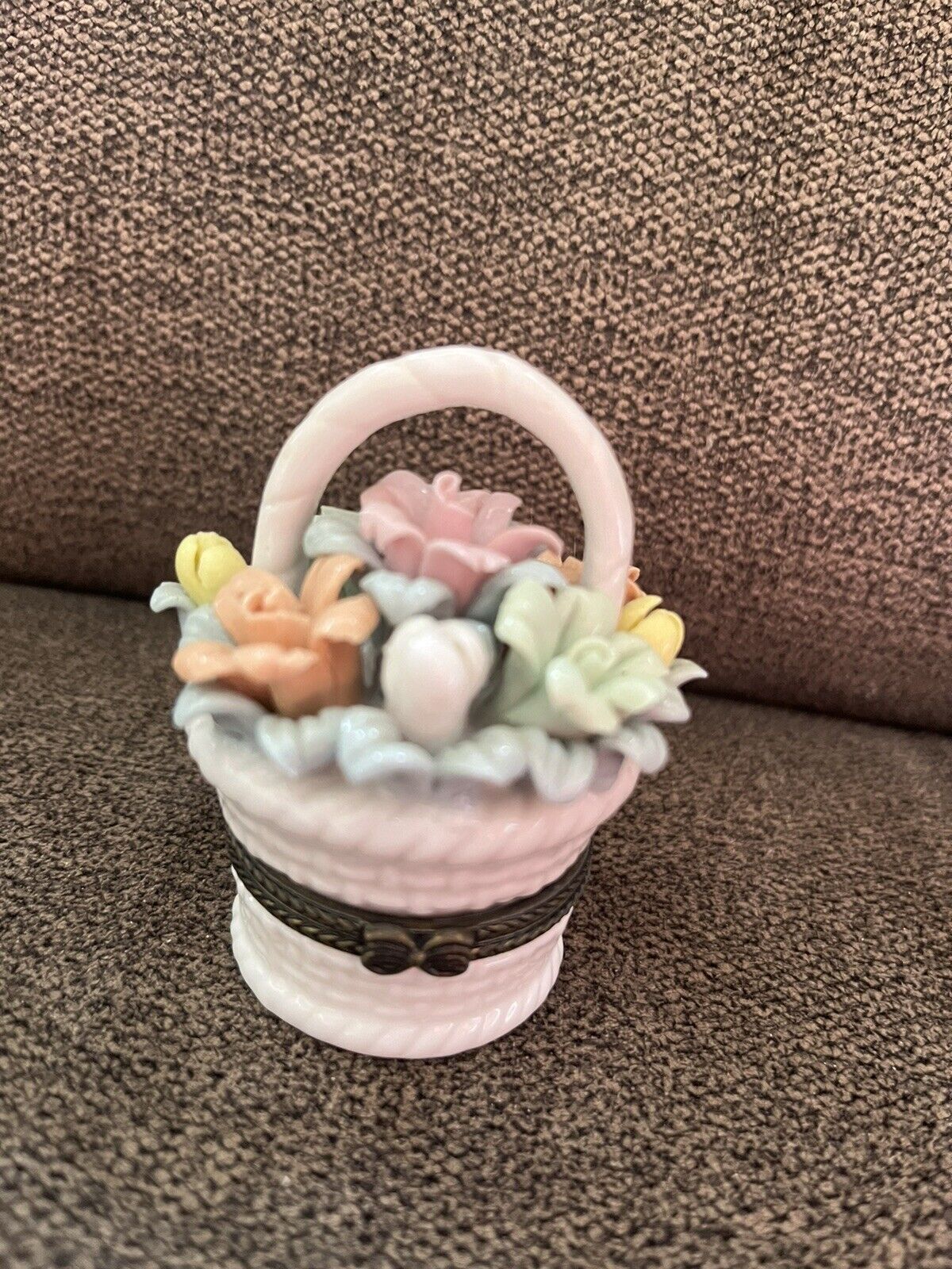Vintage Ceramic Flower Basket Hinged Easter Floral Trinket Box