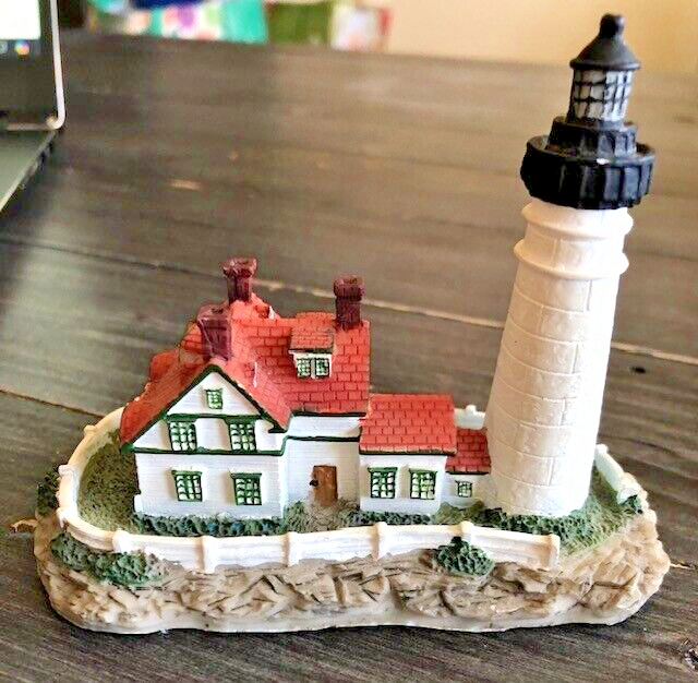 Portland Head Maine Lighthouse Scaasis Originals Figurine
