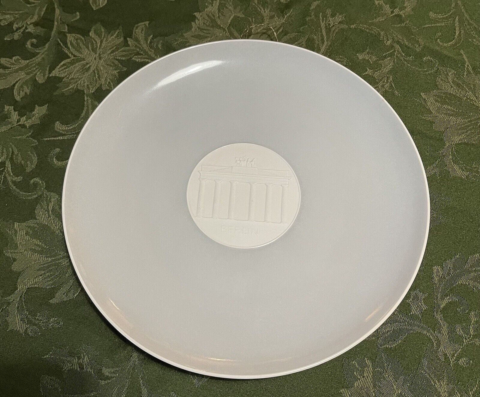 Rare Vtg KPM Porcelain Plate Bisque Relief Medallion Berlin Colosseum Chariot