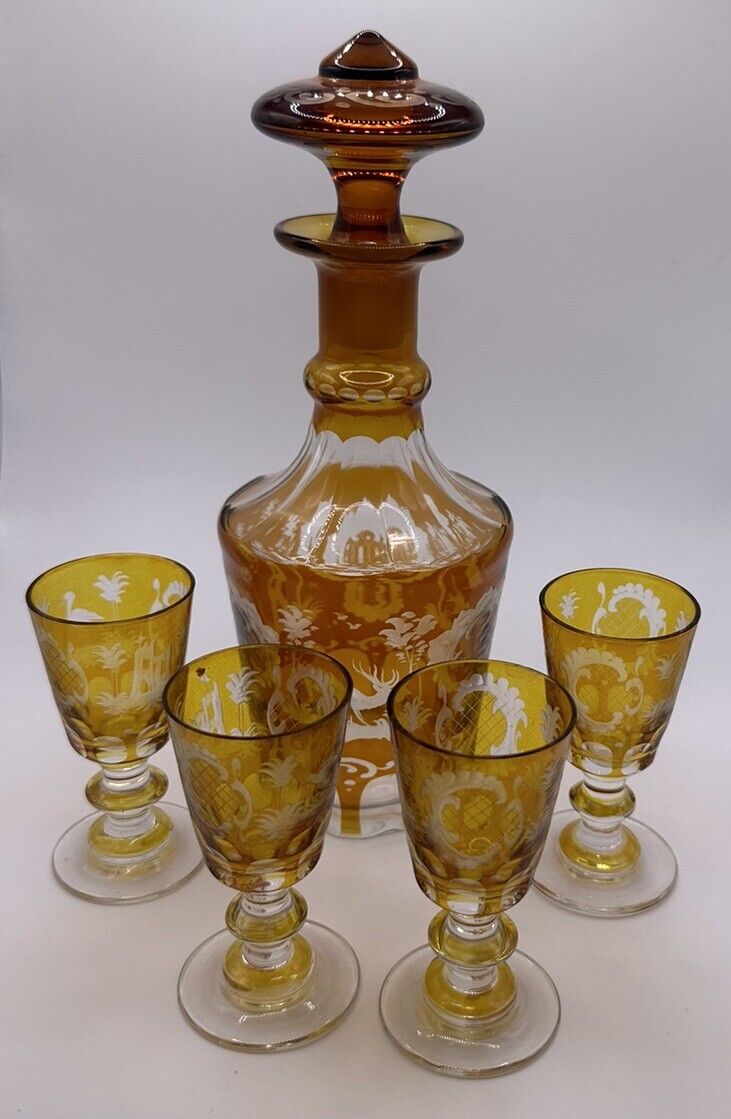 Small Vintage Amber Colored Etched Glass Decanter With 4 Glasses.  Deer, Trees