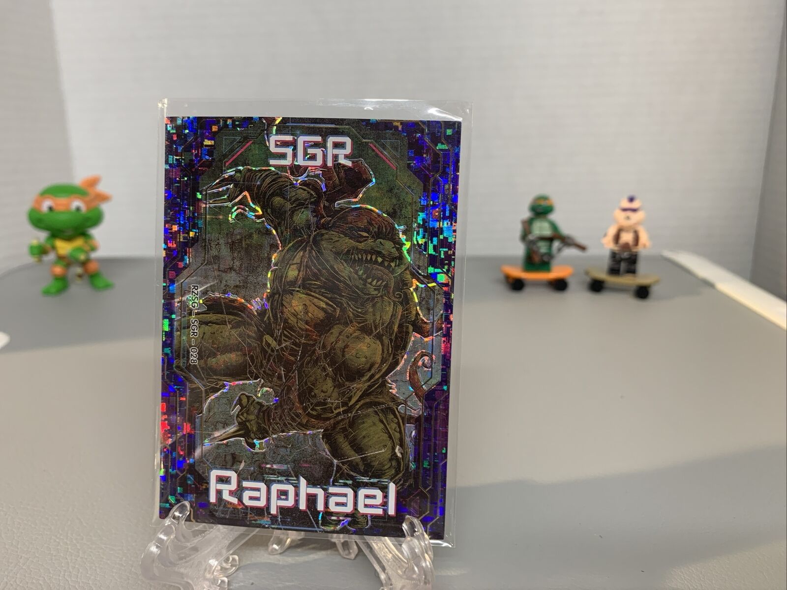 rise of the teenage mutant ninja turtles Featuring Raphael SHR 028