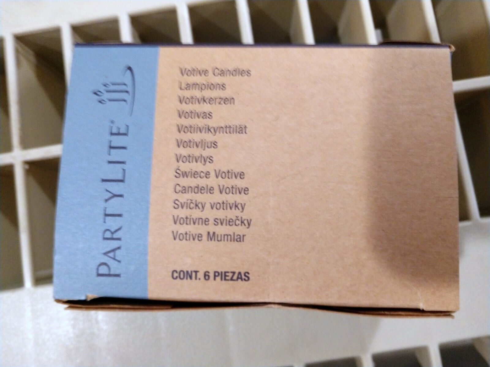 PartyLite Votives 1 Sealed Box of CINNAMON & BAYBERRY V06199