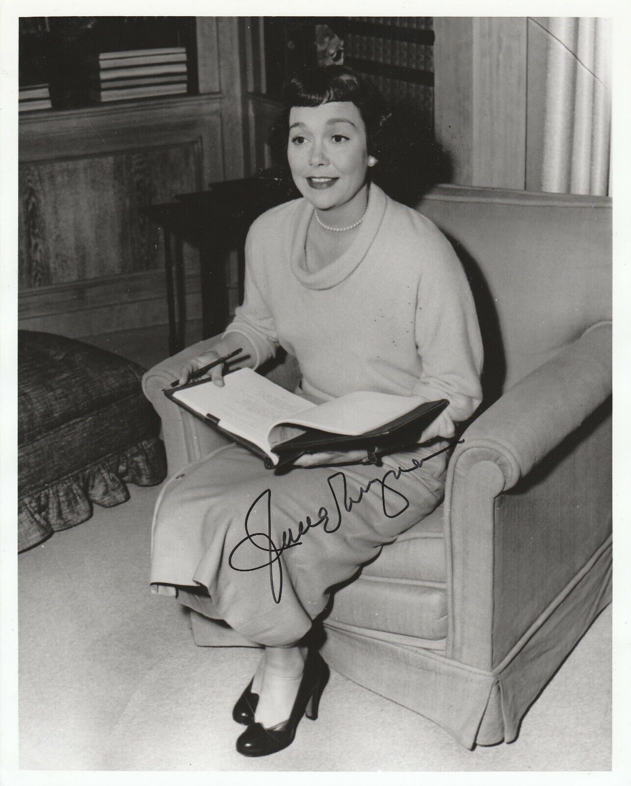 Jane Wyman~ CERTIFIED Signed autographed Vintage 8 X10 photo + COA