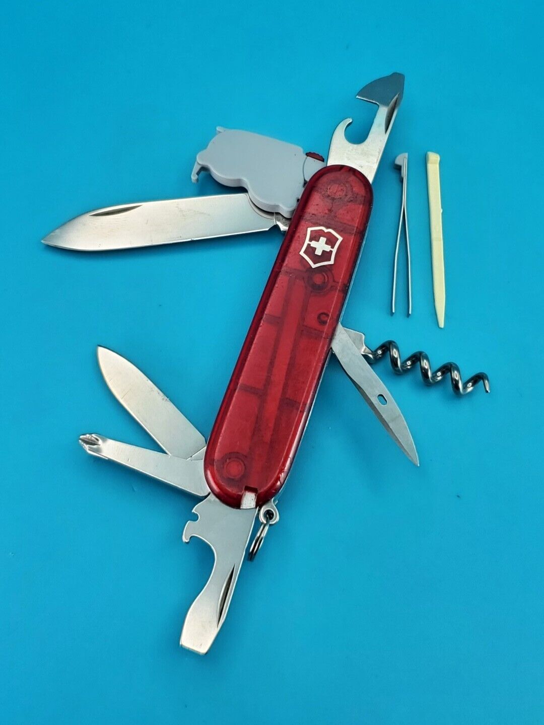 Victorinox Spartan Lite Ruby Red Swiss Army Knife Multi Tool needs new battery