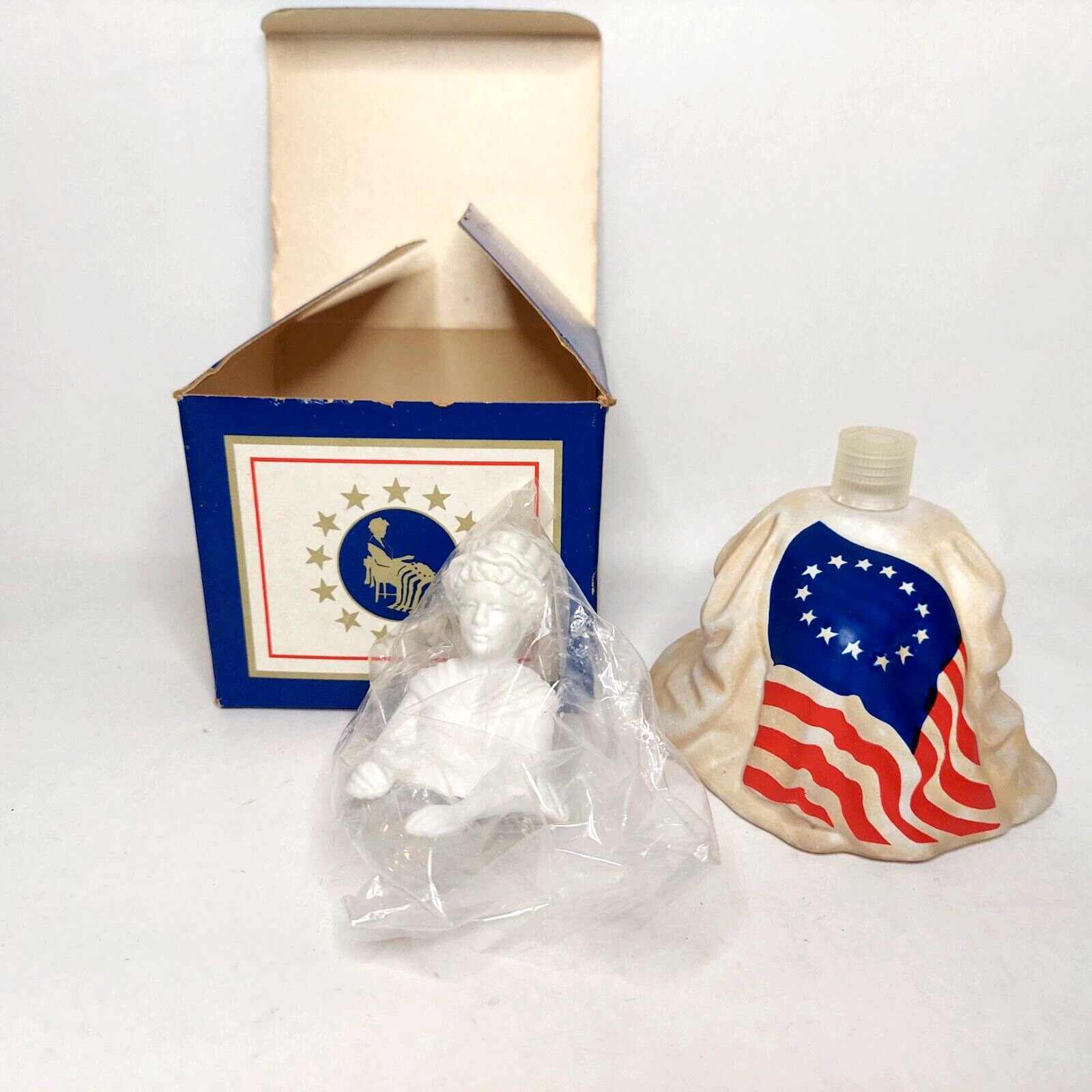 Vintage Avon Betsy Ross Figurine Cologne 1976 Bicentennial New