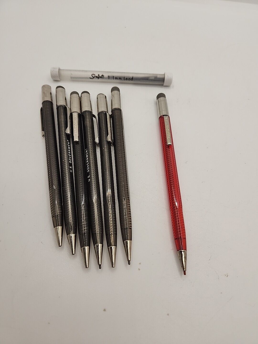 Vintage U.S. Government  Mechanical Pencils Lot Of 7 Skilcraft Red & Gray Leads