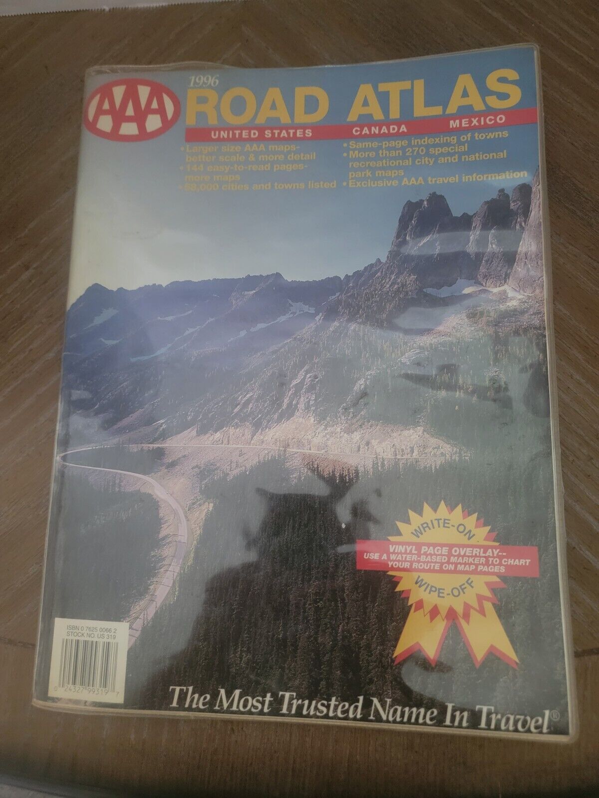 Vintage 1996 AAA Road Atlas US, Canada, Mexico  Write-On Wipe-Off Vinyl Overlay
