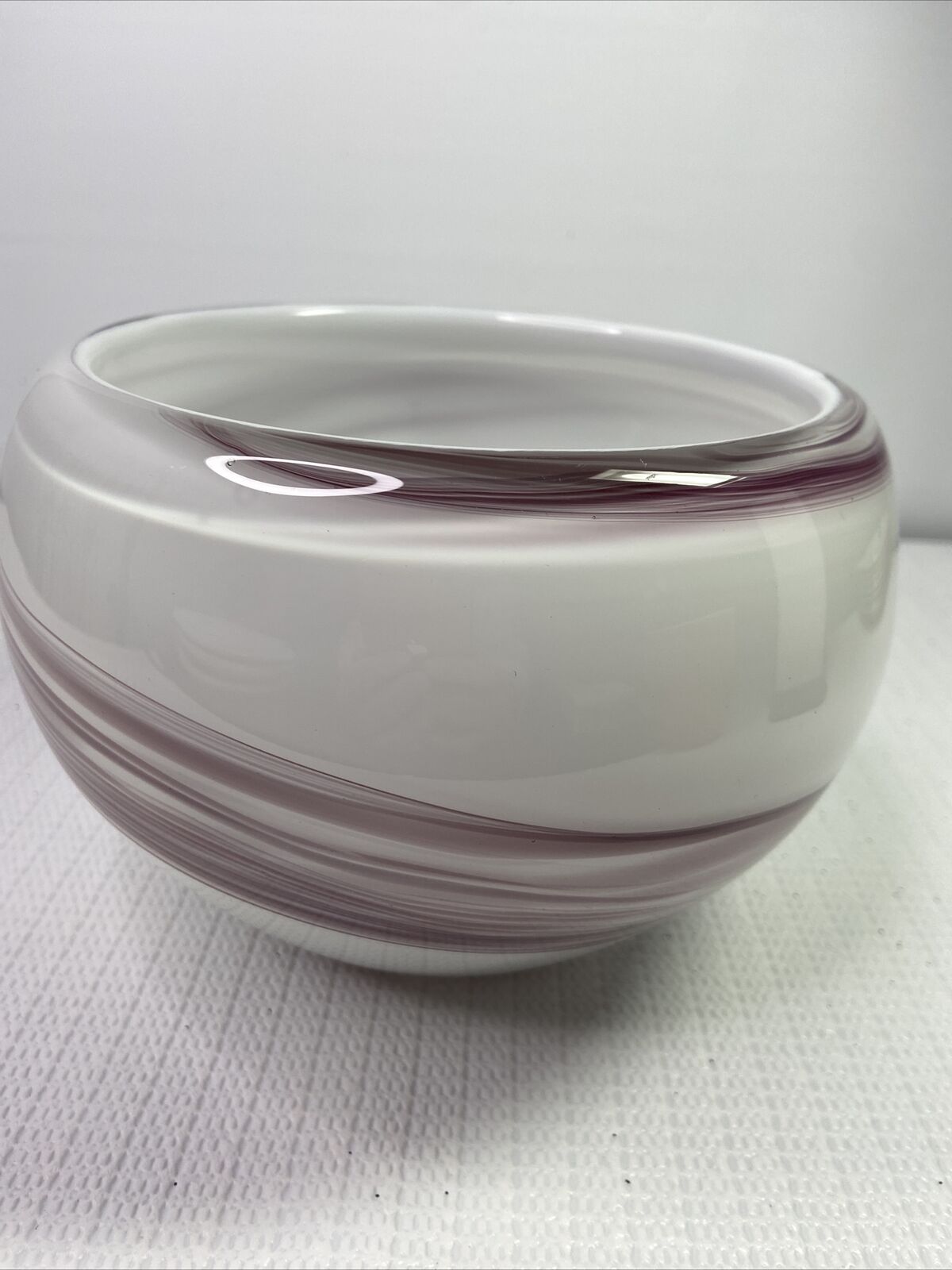 Lenox Novia Balloon Bowl 6.8 Inches White With Purple Swirl