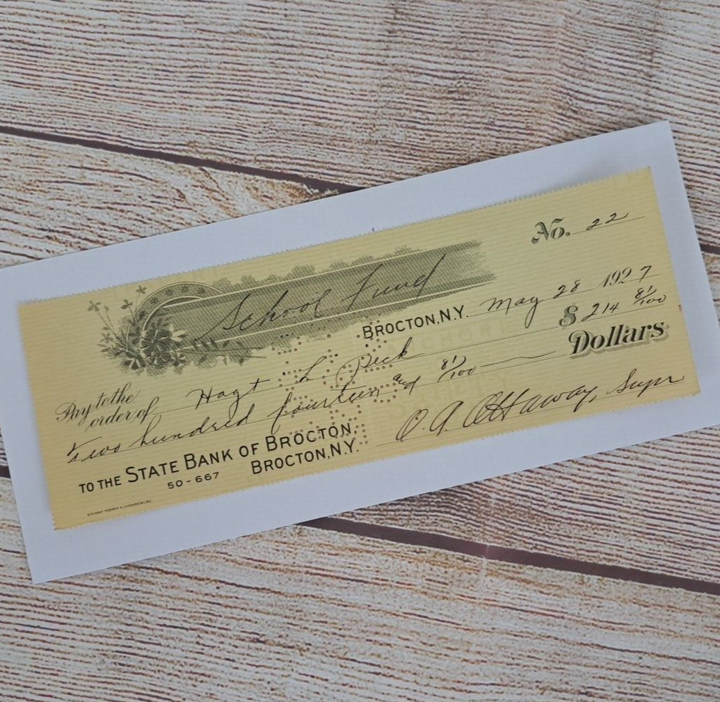 Antique Cancelled Check 1927 State Bank of Brocton NY School Fund Hoyt L Peck