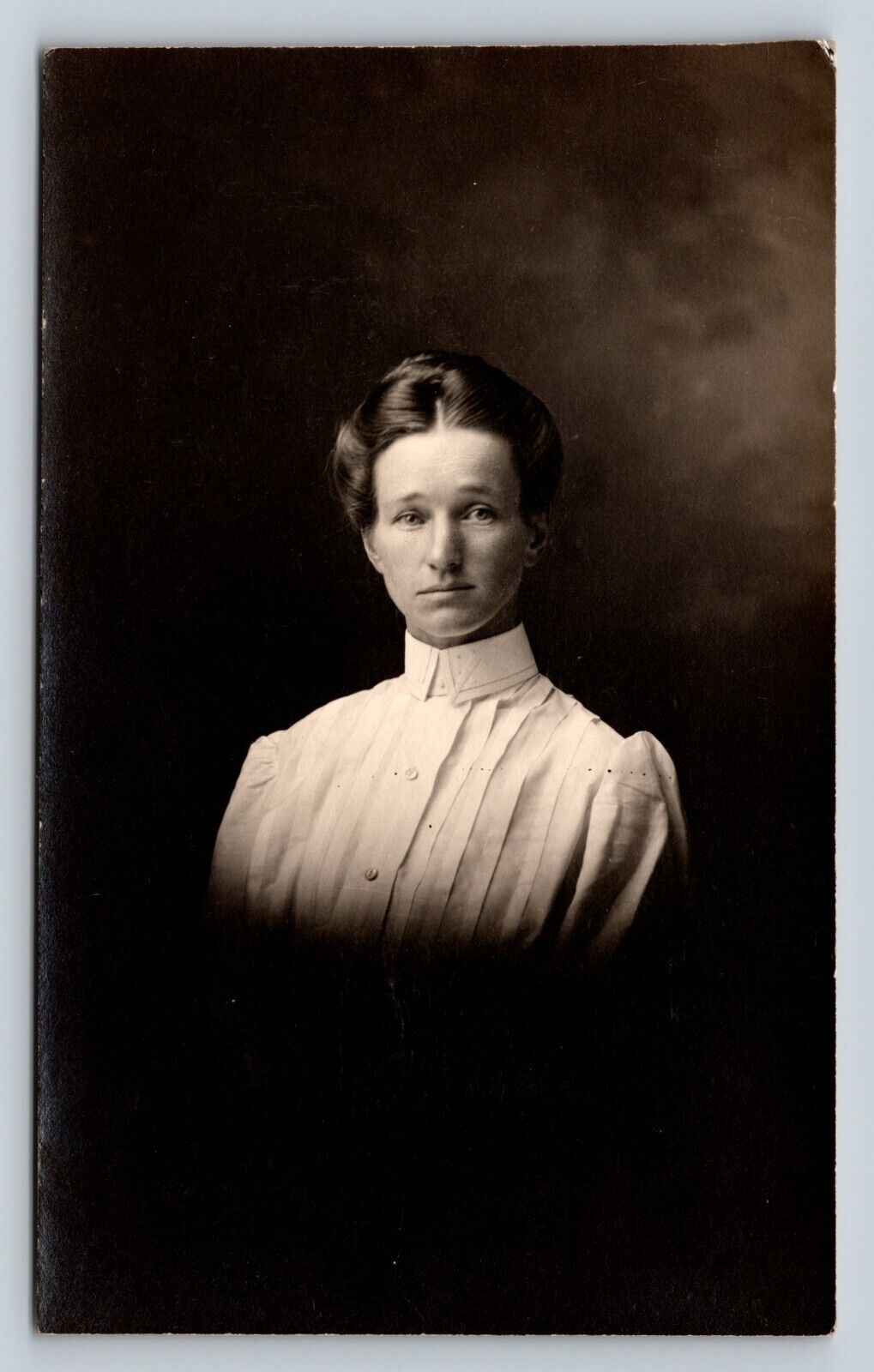 ANTIQUE RPPC Postcard Lady's Portrait, Dressed Up Nicely AZO 1904-1918
