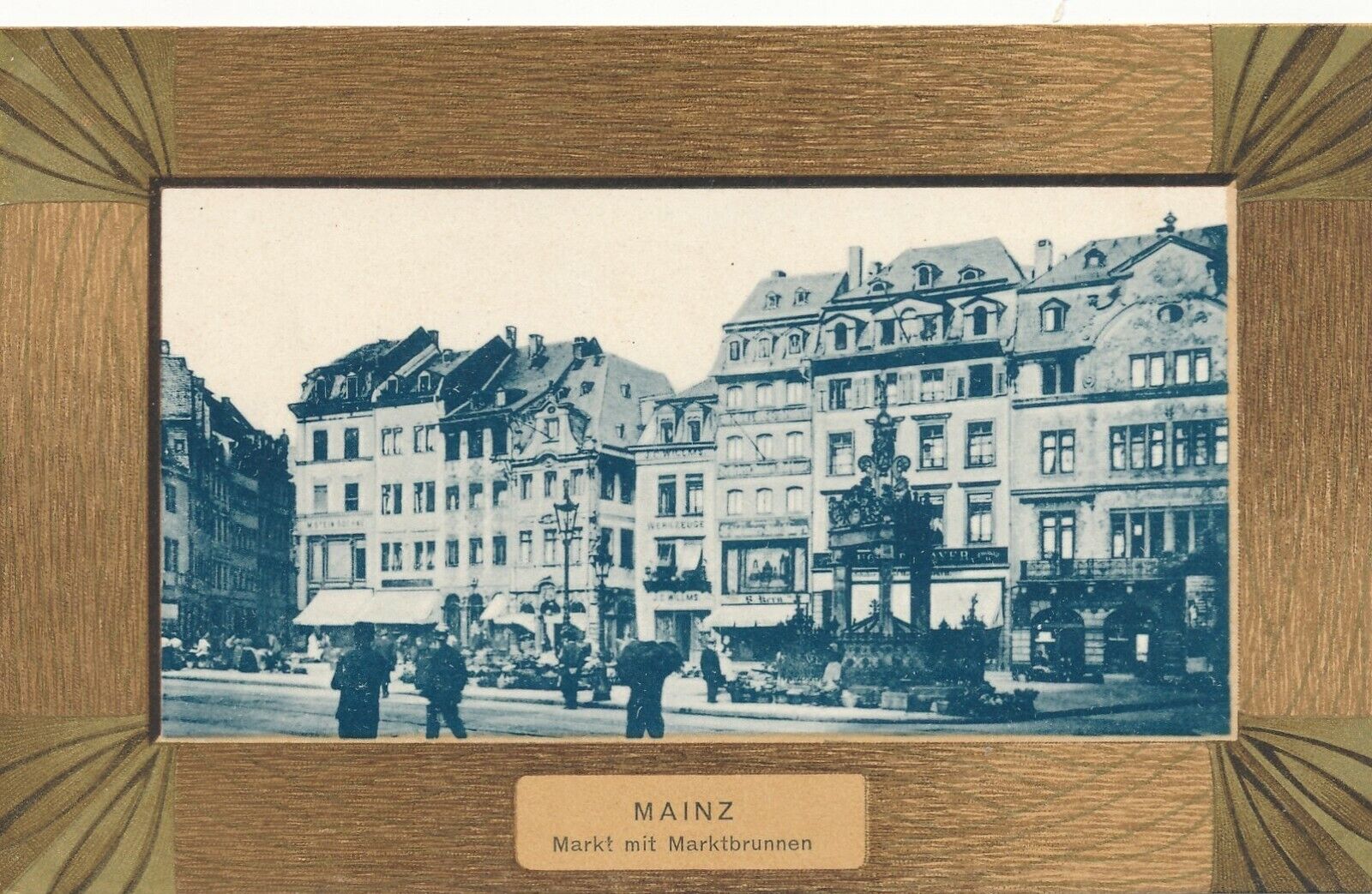 MAINZ – Markt mit Marktbrunnen – Germany