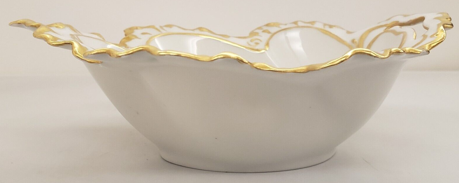 Antique Moritz Zdekauer MZ Austrian White and Gold Leaf Porcelain Dish 1884-1909