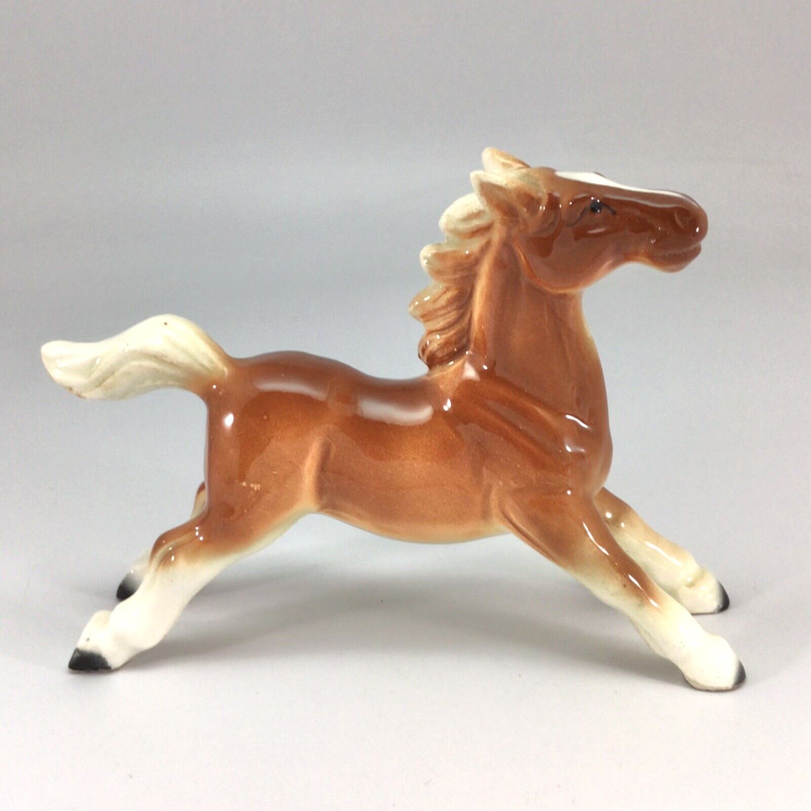 Vintage Running Horse Pony Figurine Ceramic Porcelain Hand Painted ￼