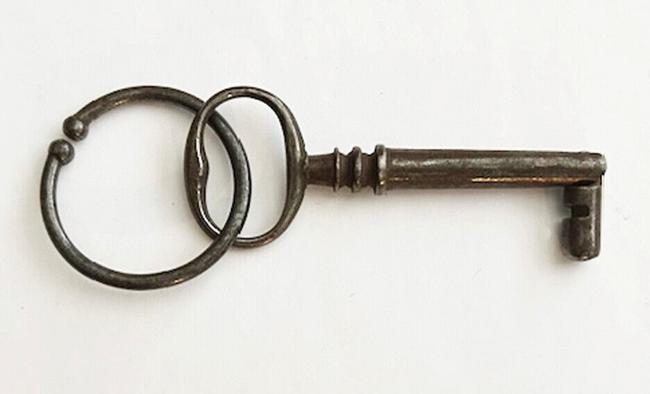Antique Early Iron/Steel Key Solomon Henry Type Apz. 4” with Loop