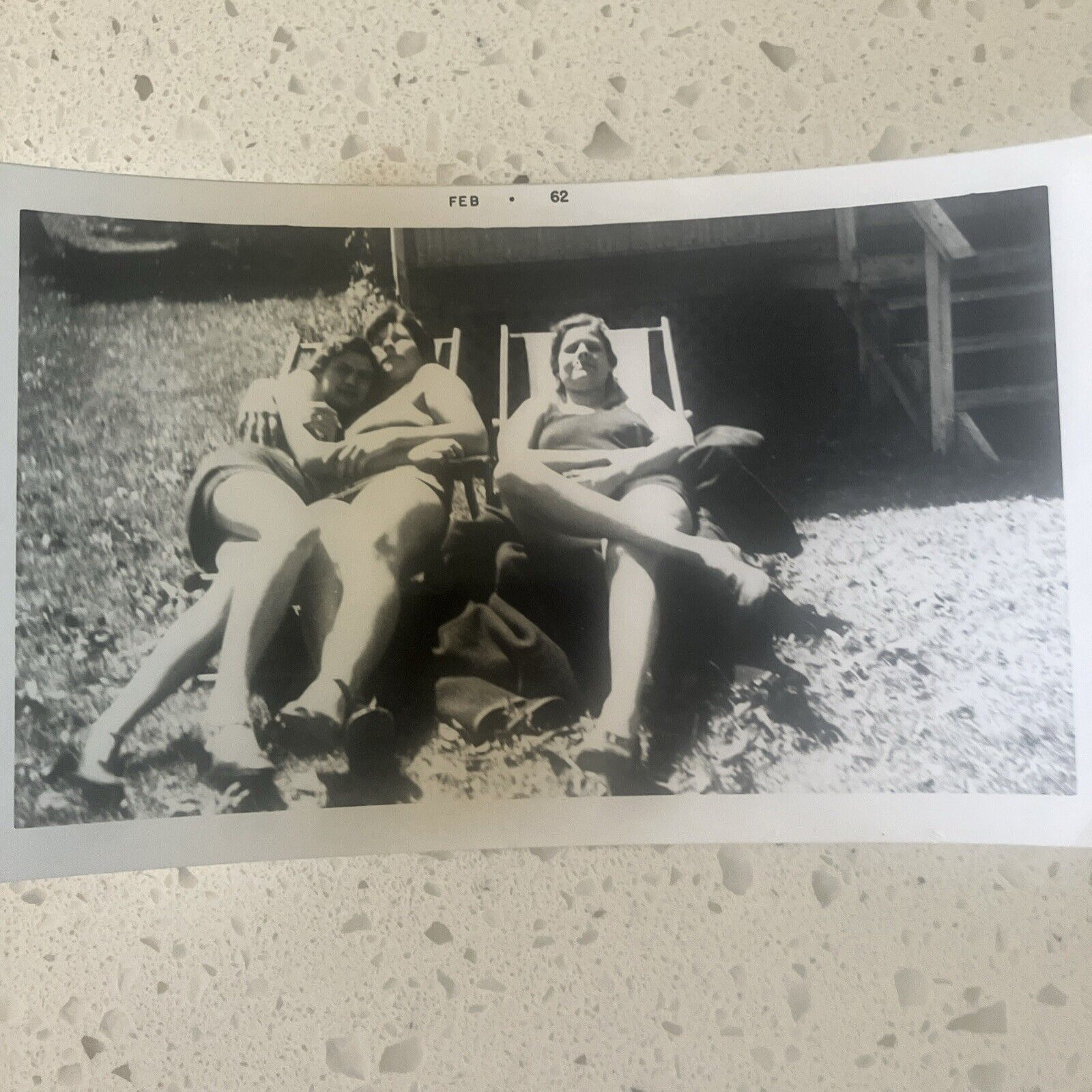 VINTAGE PHOTO 3 Curvy women in Bathing Suits Voluptuous snapshot 1930s