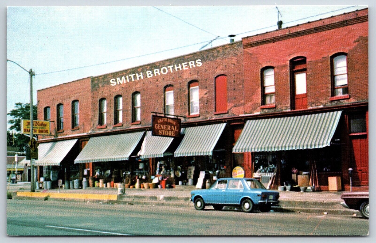 Postcard Smith Brothers, General Store, Clinton, Iowa Unposted