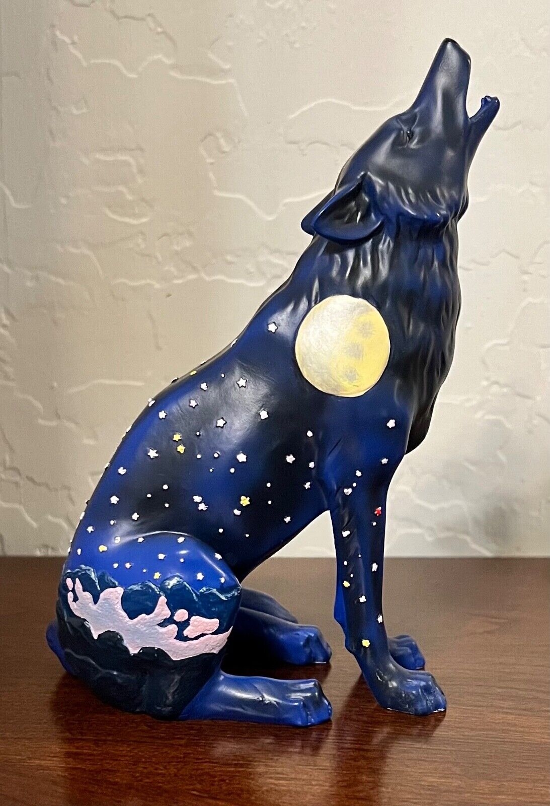 Call Of The Wolf Figurine Howling Wolf Moon 2004 Westland Giftware #14103