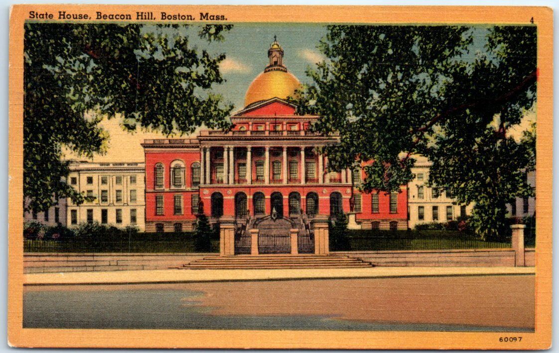 Postcard - State House - Beacon Hill, Boston, Massachusetts